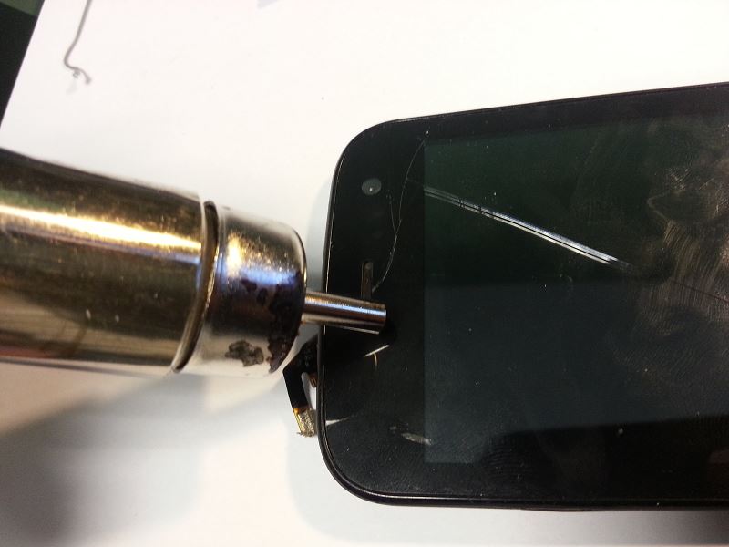 Chauffer la vitre bris&eacute;e du wiko iggy