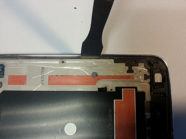 Guide de d&eacute;montage et r&eacute;paration du Samsung Galaxy S5 SM-G900F &eacute;tape 24