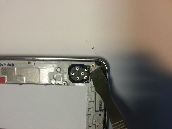 Guide de d&eacute;montage et r&eacute;paration du Samsung Galaxy S5 SM-G900F &eacute;tape 27