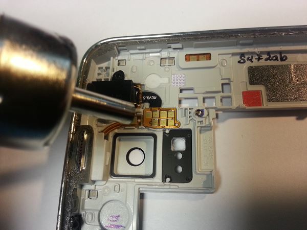 Guide de d&eacute;montage et r&eacute;paration du Samsung Galaxy S5 SM-G900F &eacute;tape 33