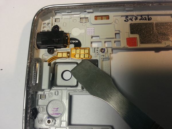 Guide de d&eacute;montage et r&eacute;paration du Samsung Galaxy S5 SM-G900F &eacute;tape 34