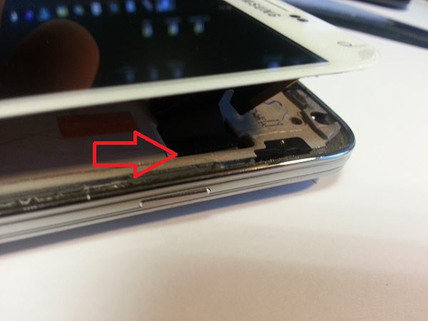 Guide de d&eacute;montage et r&eacute;paration du Samsung Galaxy S5 SM-G900F &eacute;tape A6