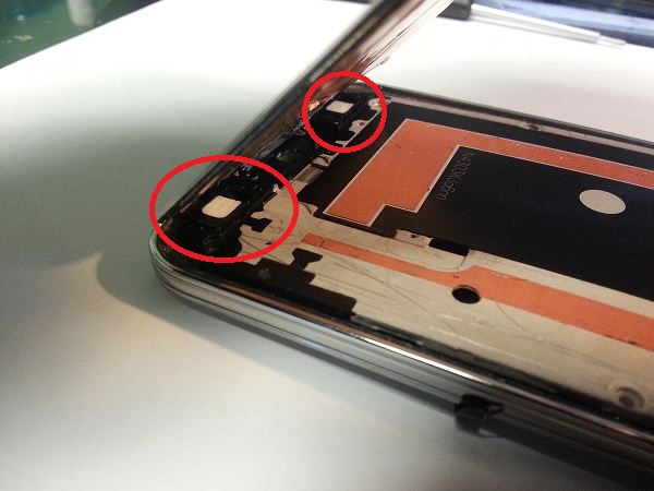 Guide de d&eacute;montage et r&eacute;paration du Samsung Galaxy S5 SM-G900F &eacute;tape A8